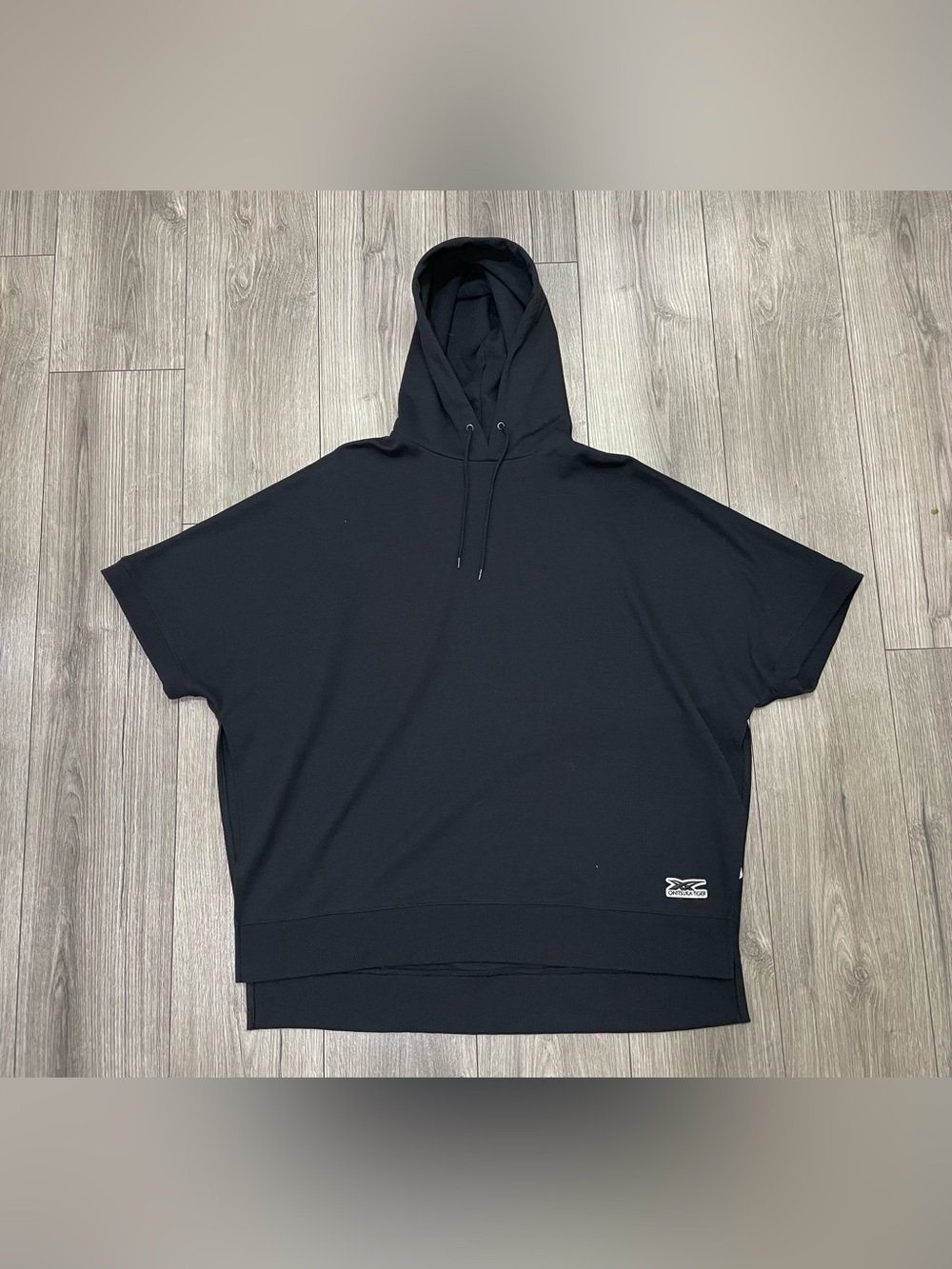 Onitsuka Tiger Men's Poncho Hoodie Size Large